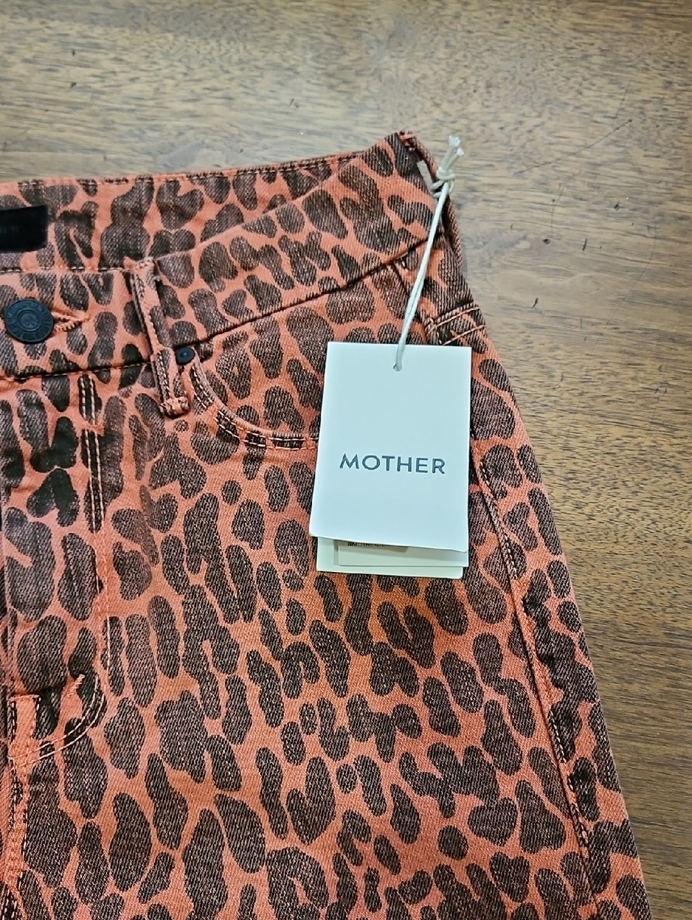 🧡🖤🧡MOTHER Coral Leopard-Print Skinny Jeans - Picture 5 of 17